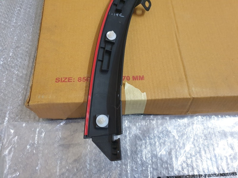 Original New Suzuki Vitara Brezza Toyota Urban Cruiser Left Front Wheel Arch Moulding