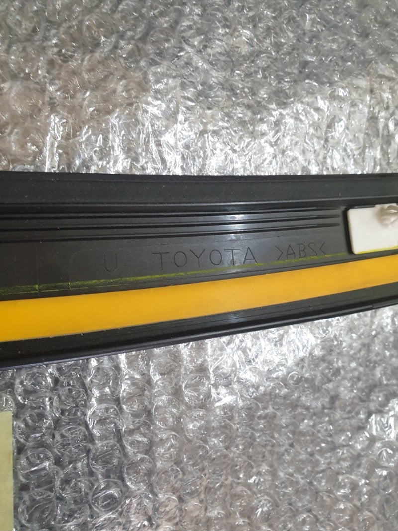 Original New Toyota Hilux Bonnet Shield Gloss Black
