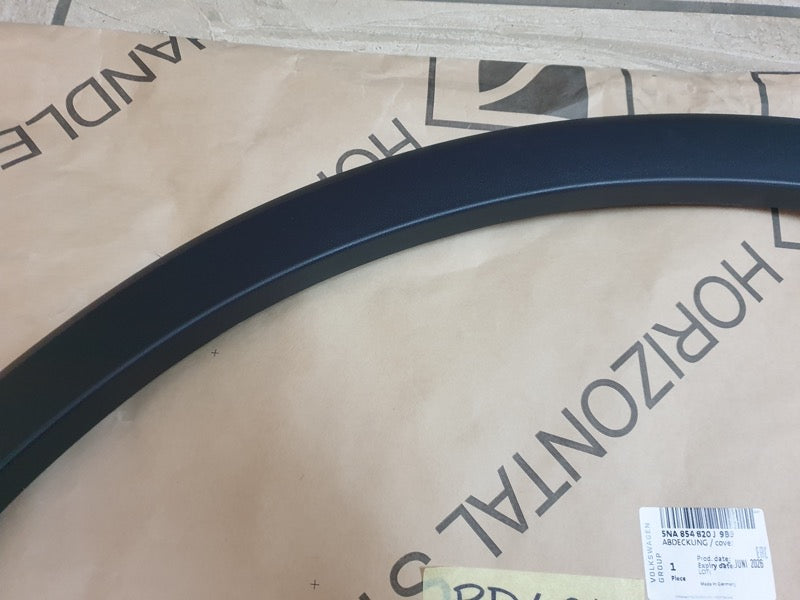 Original New Volkswagen Tiguan Right Rear Wheel Arch Moulding