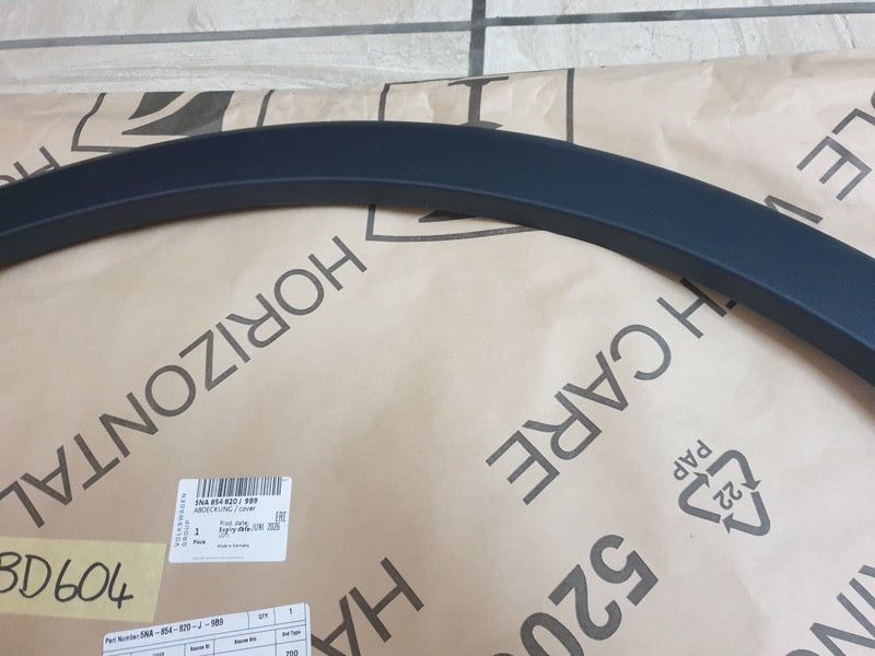 Original New Volkswagen Tiguan Right Rear Wheel Arch Moulding