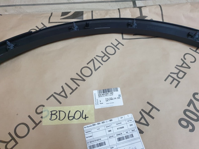Original New Volkswagen Tiguan Right Rear Wheel Arch Moulding