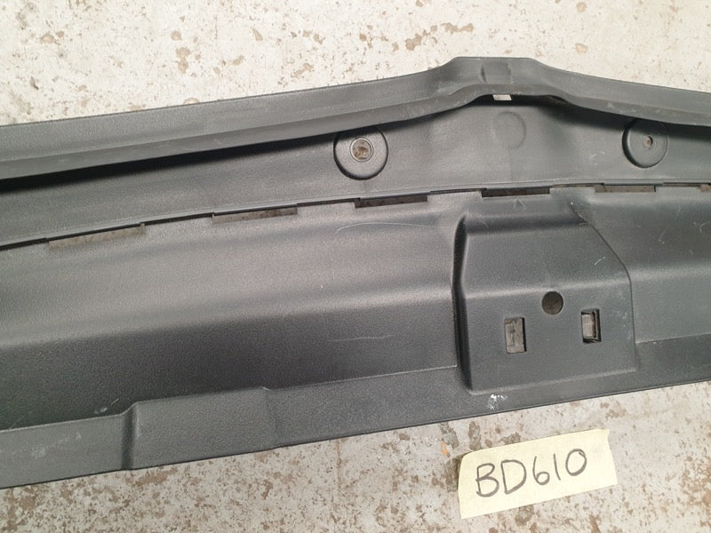 Original Used BMW 3 Series G20 G21 Front Centre Upper Engine Compartment Cover