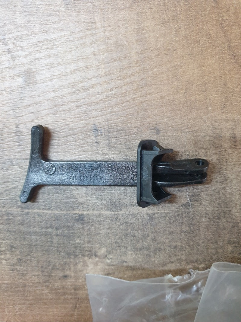Original New Volkswagen Polo Bonnet Lock Release Pull Handle