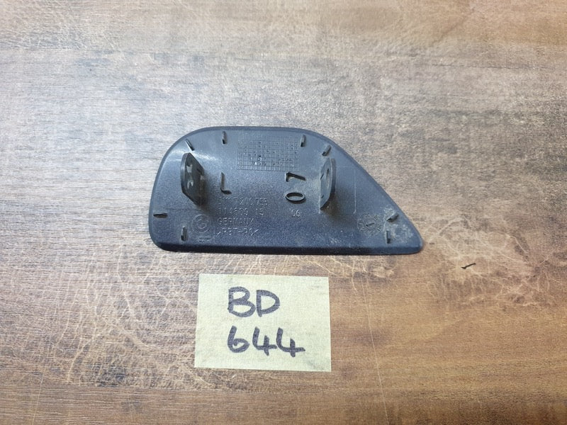 Original Used BMW 5 Series GT F07 Left Front Headlight Washer Nozzle Cap