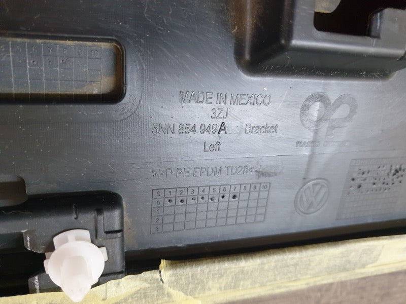 Original Used Volkswagen Tiguan Left Rear Door Lower Moulding Without Chrome