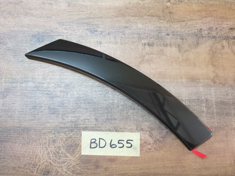 Original Used Land Rover Range Rover Left Rear Wheel Arch Moulding Extension