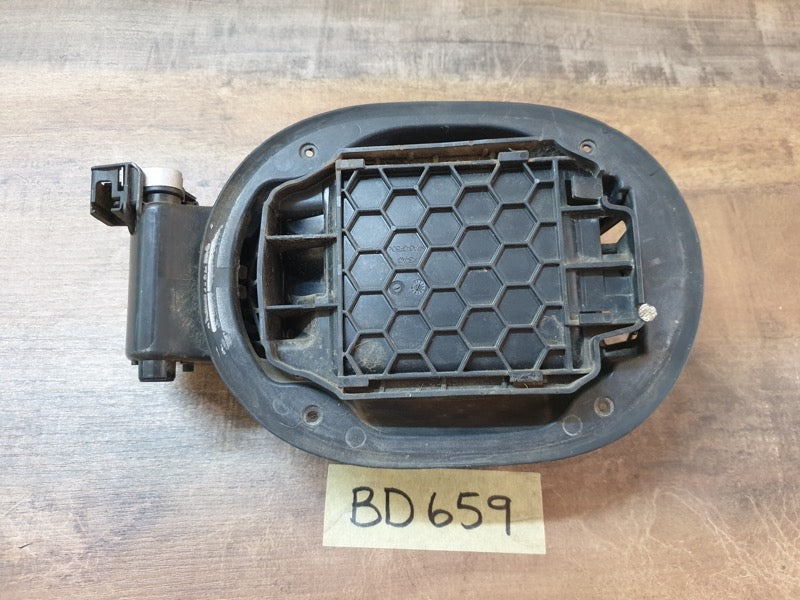 Original Used Mercedes-Benz A-Class W176 Fuel Tank Filler Recess Without Cover