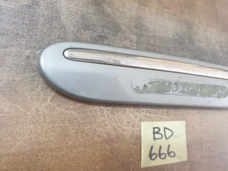 Original Used Mercedes-Benz C-Class W203 Left Front Fender Trim Moulding
