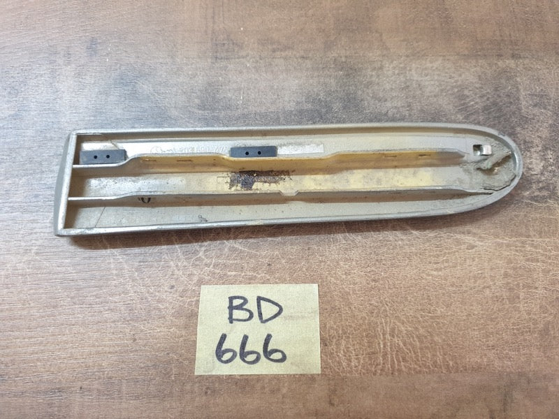 Original Used Mercedes-Benz C-Class W203 Left Front Fender Trim Moulding