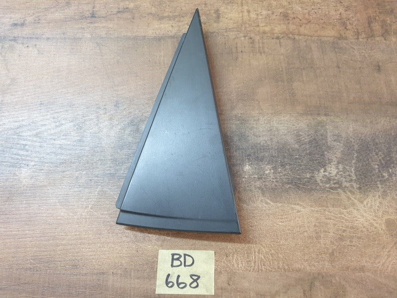 Original Used Volkswagen Polo Right Front Door Window Mirror Trim