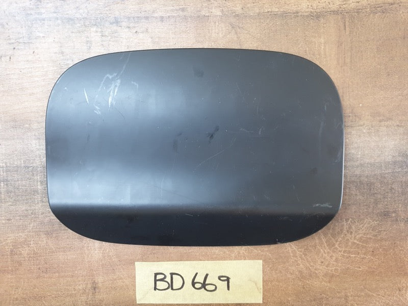 Original New Mercedes-Benz CLA W117 Fuel Tank Flap