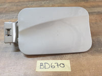 Original Used Hyundai H-1 Fuel Tank Flap