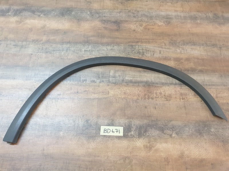 Original Used Mercedes-Benz GLC W253 Right Front Wheel Arch Moulding
