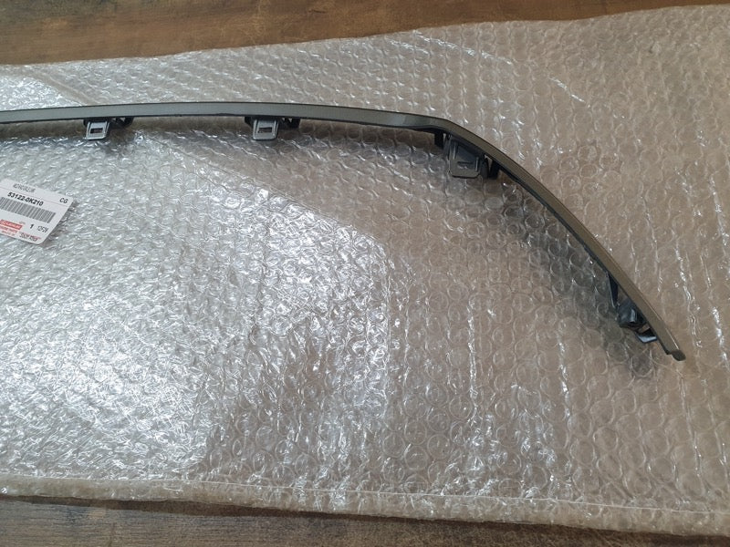Original New Toyota Hilux Lower Radiator Grille Trim Moulding
