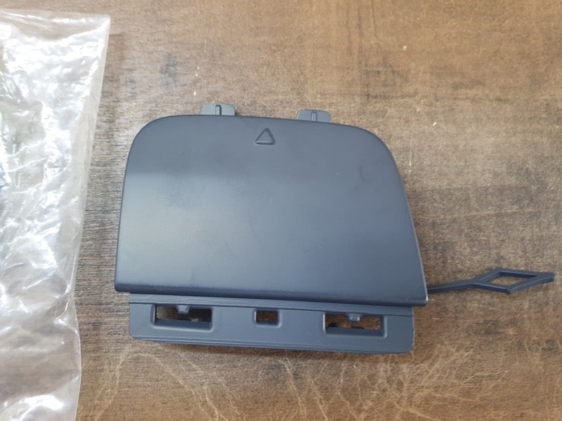 Original New Mercedes-Benz GLA X156 Front Bumper Towing Eye Cover