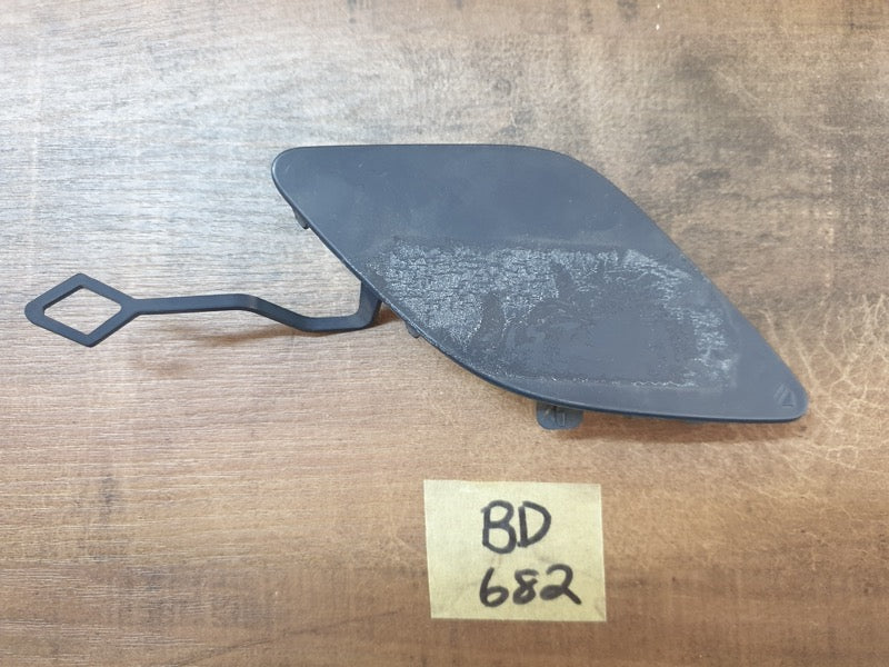 Original Used Mercedes-Benz GLC W253 Front Bumper Towing Eye Cover