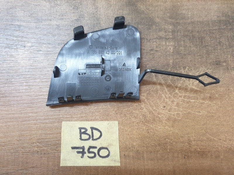 Original New Mercedes-Benz GLA W156 X156 Front Bumper Towing Eye Cover