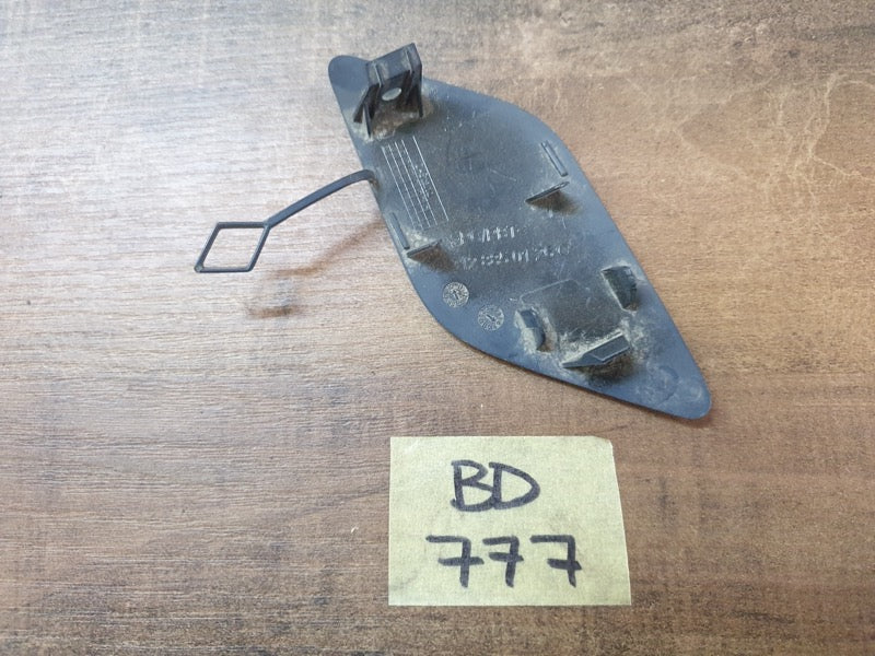 Original New Mercedes-Benz E-Class W212 Front Bumper Towing Eye Cover