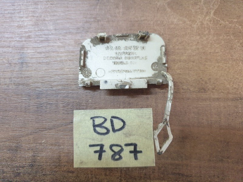 Original Used Mercedes-Benz A-Class W169 Front Bumper Towing Eye Cover