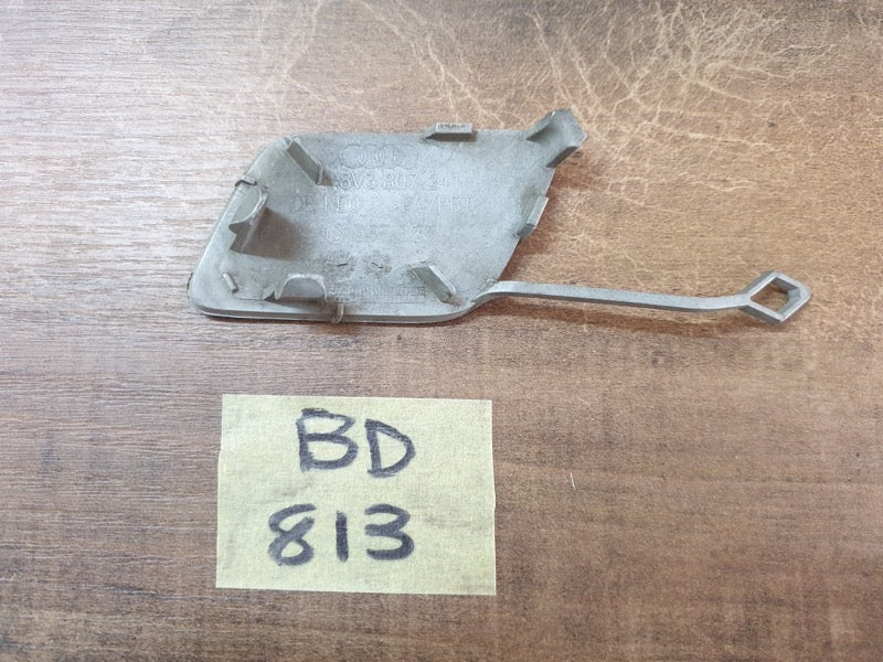 Original Used Audi A3 8V Front Bumper Towing Eye Cover