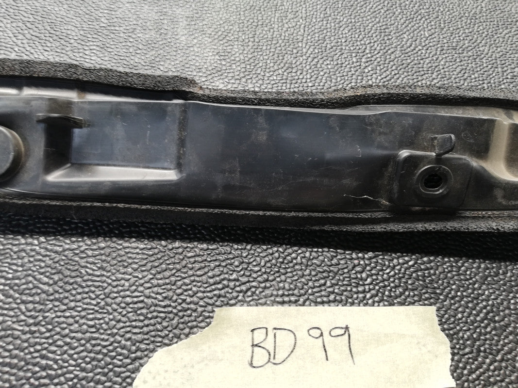 Original Used Toyota Rav4 2019 Right Front Fender Rear Beading