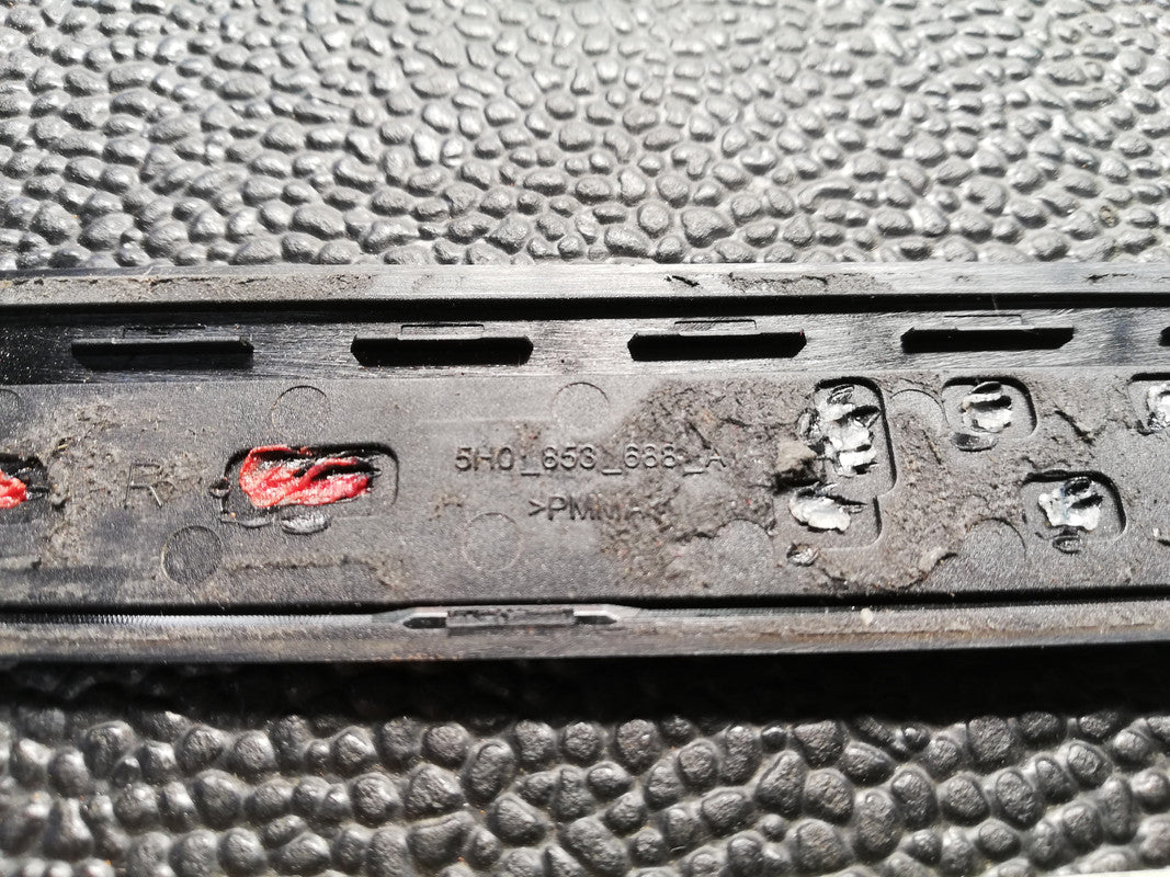 Volkswagen Golf 7 GTI 2017 Right Front Fender Badge "GTI"