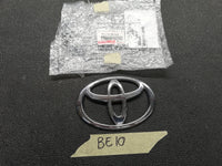 Toyota Hilux Raider, 2.7VVT-i 2007 Radiator Grille Badge