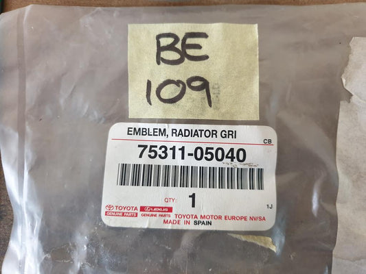 Toyota Hilux "D-4D" - Door Badge