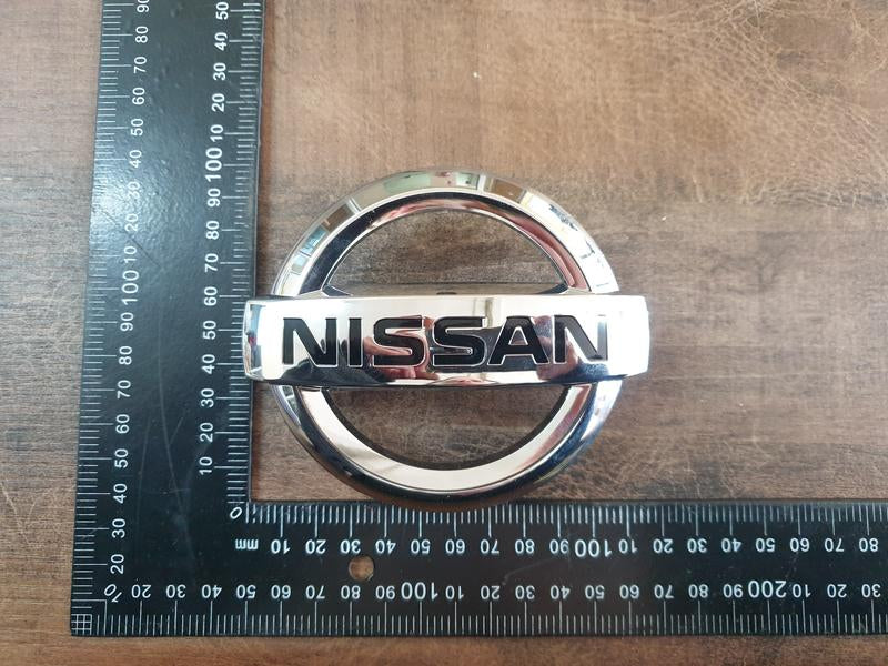 Original New Nissan X-Trail Radiator Grille Badge