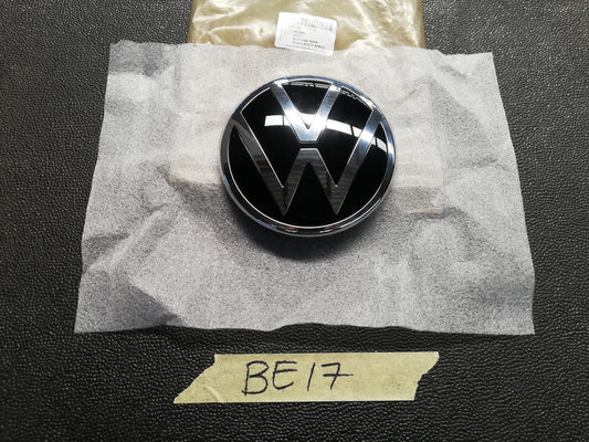 Volkswagen Amarok 2.0 2024 Radiator Grille Badge