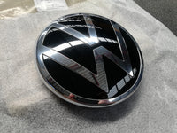 Volkswagen Amarok 2.0 2024 Radiator Grille Badge