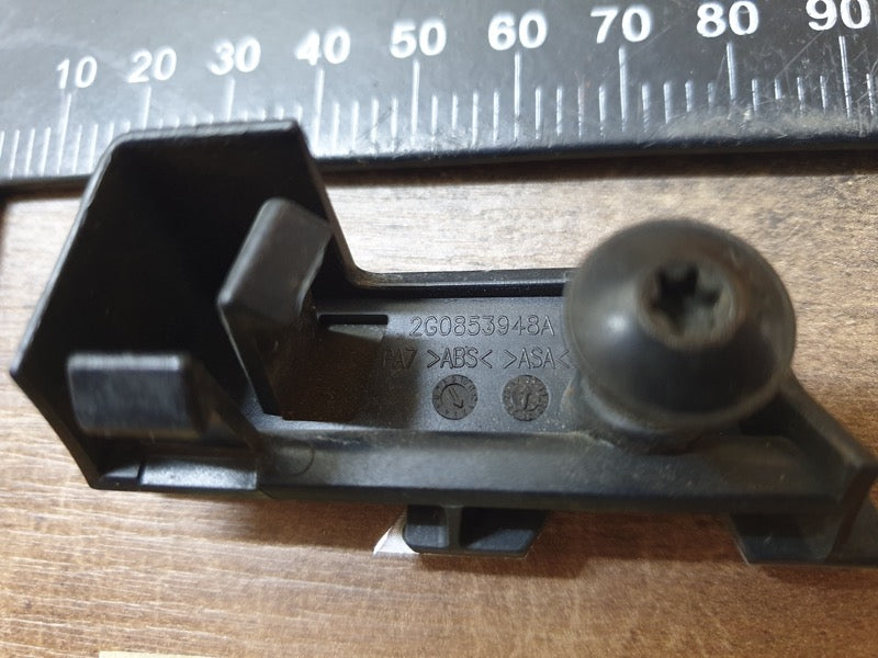 Original Used Volkswagen Polo 'R Line' Grille Badge