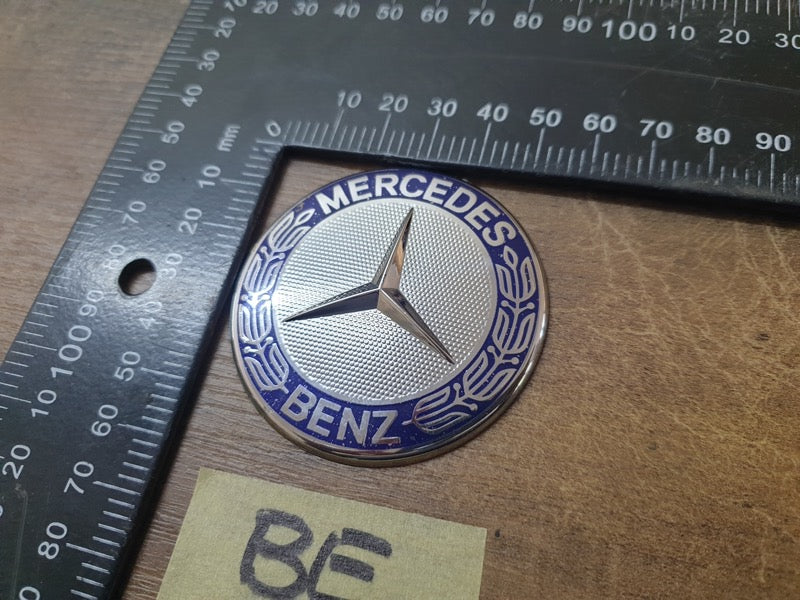 Original Used Mercedes-Benz V-Class X-Class W447 W470 Bonnet Badge