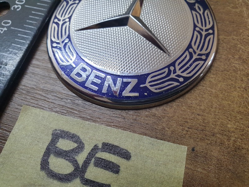 Original Used Mercedes-Benz V-Class X-Class W447 W470 Bonnet Badge