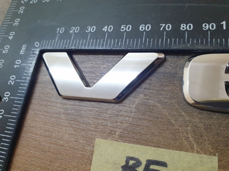 Original Used Mercedes-Benz X-Class W470 Fender 'V6' Badge