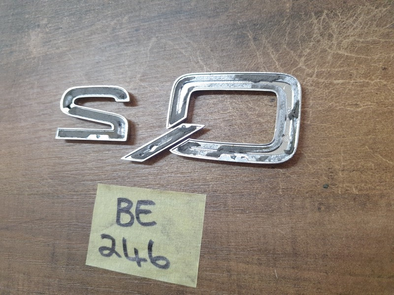 Original Used Audi Q2 Boot Lid 'Q2' Badge