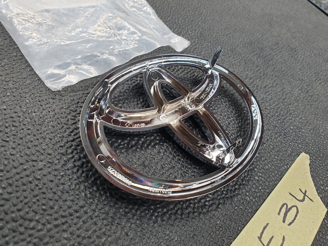 Toyota Corolla Quest Radiator Grille Badge