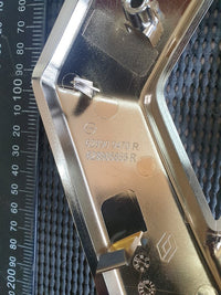 Renault Clio Renault Logo - Radiator Grille Badge