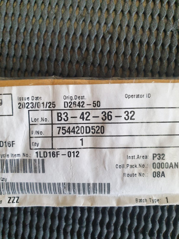 Toyota Yaris "Yaris" - Boot Lid Badge