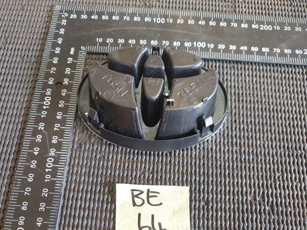Original New Toyota Corolla Toyota Logo - Radiator Grille Badge