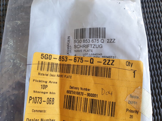 Volkswagen Golf VII GTI "GTI" - Boot Lid Badge