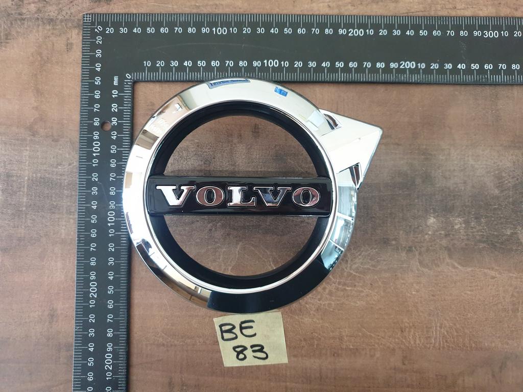 Volvo XC40 Radiator Grille Badge