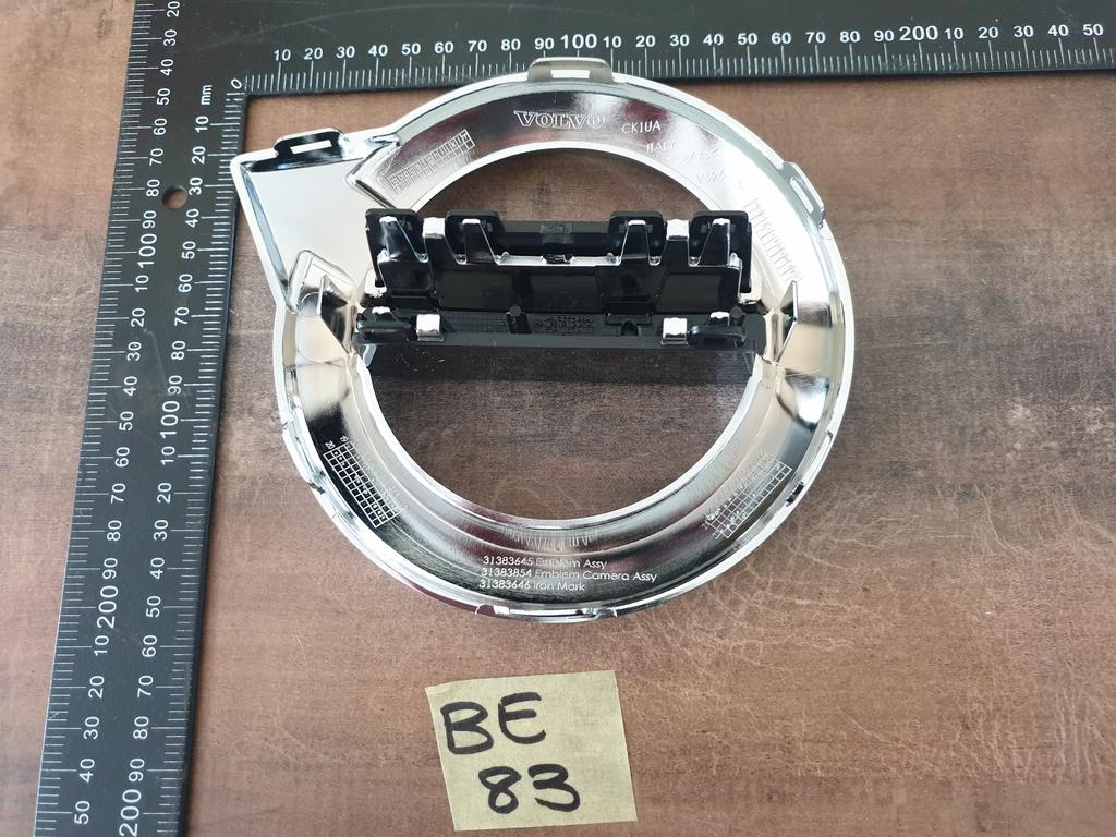 Volvo XC40 Radiator Grille Badge