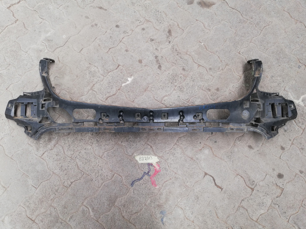 Mercedes-Benz GLC W253 250d 2018 Front Bumper Lower Support Bracket