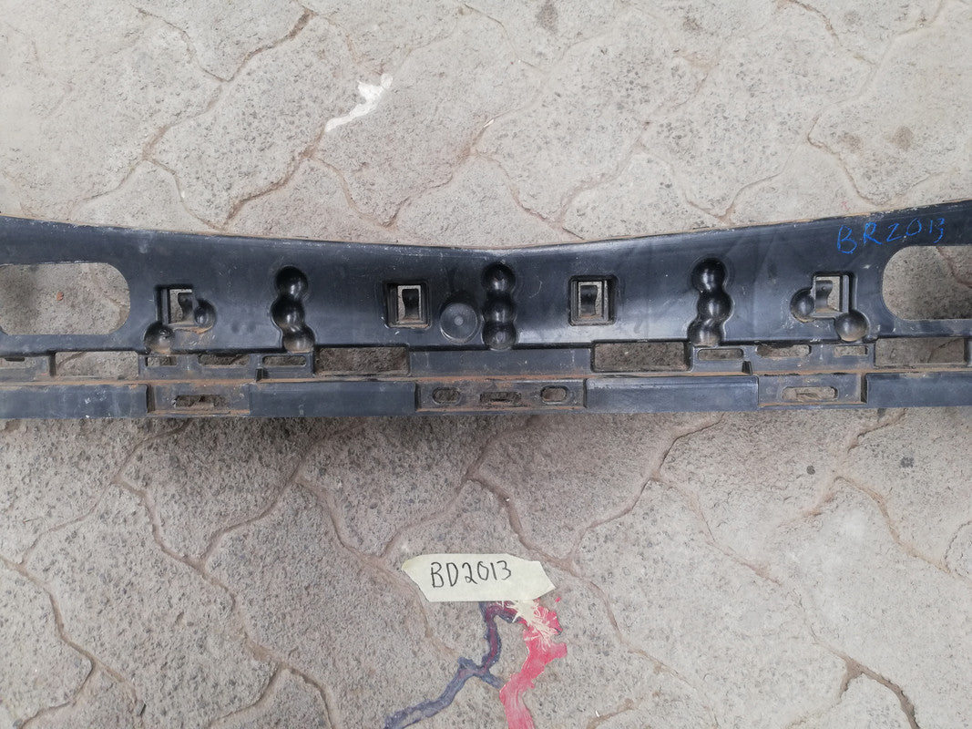 Mercedes-Benz GLC W253 250d 2018 Front Bumper Lower Support Bracket