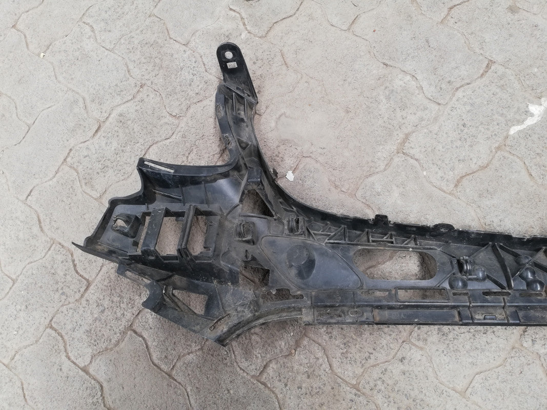 Mercedes-Benz GLC W253 250d 2018 Front Bumper Lower Support Bracket