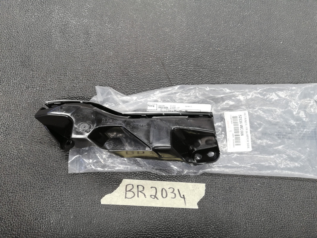 Original Used Toyota Rumion Base Model, Support, Slide 2023 Left Front Fender Bracket