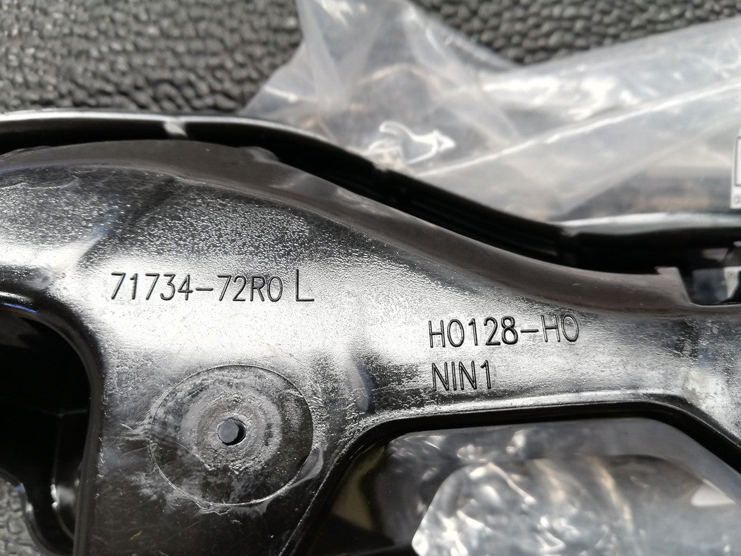 Original Used Toyota Rumion Base Model, Support, Slide 2023 Left Front Fender Bracket