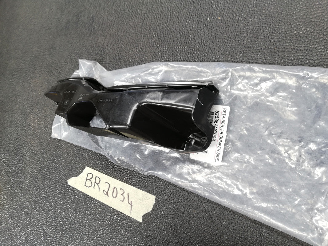 Original Used Toyota Rumion Base Model, Support, Slide 2023 Left Front Fender Bracket