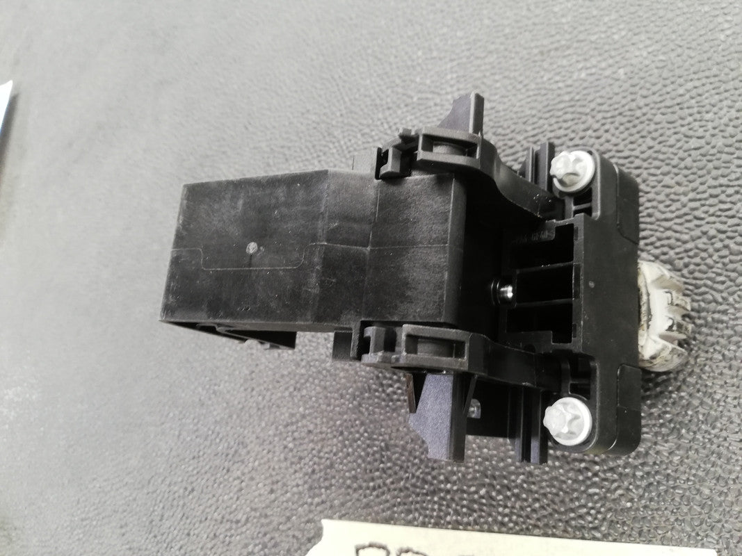 Mercedes-Benz C-Class W206, C180-C250/C200 2022 Right Lower Radiator Bracket